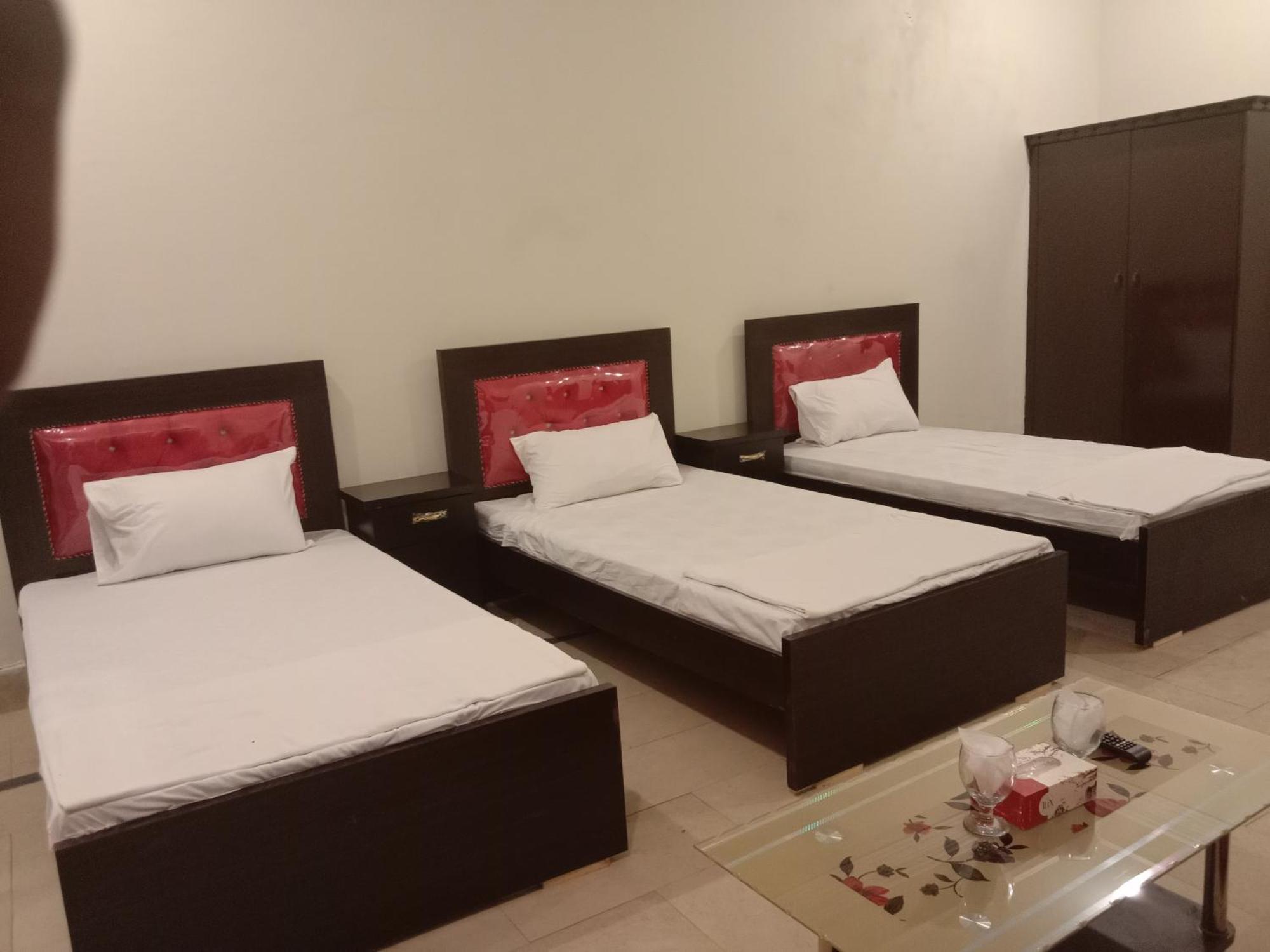 Regal Guest House Bahawalpur Exterior photo